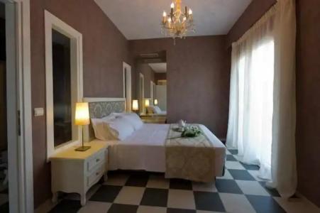 Irida Boutique - 119