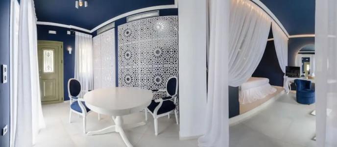 Irida Boutique - 100