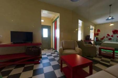 Irida Boutique - 137