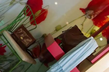 Irida Boutique - 129