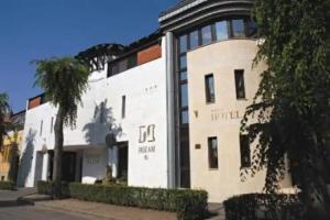 Hozam Wellness es Apartman, Szolnok