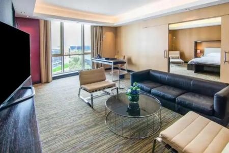 Radisson Blu, Dubai Media City - 121