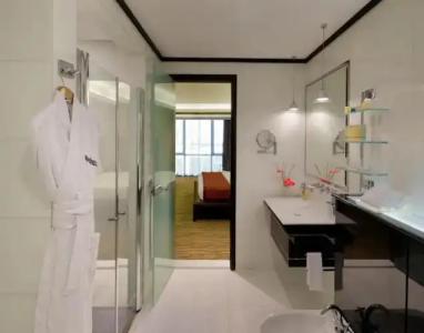 Radisson Blu, Dubai Media City - 122