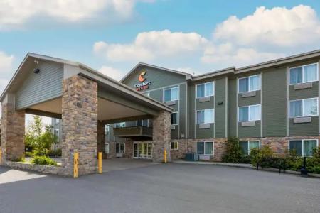 Comfort Suites Anchorage International Airport - 18
