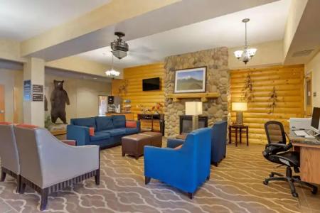 Comfort Suites Anchorage International Airport - 11