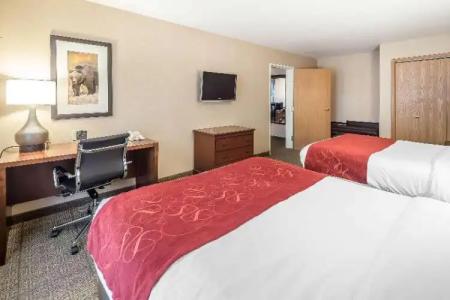 Comfort Suites Anchorage International Airport - 40