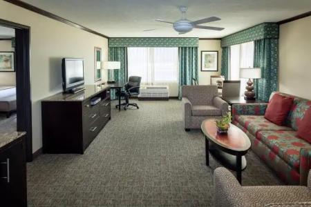 Crowne Plaza Anchorage-Midtown, an IHG - 30