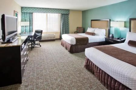 Crowne Plaza Anchorage-Midtown, an IHG - 2