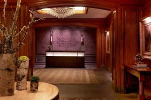 St. Regis Aspen Resort, Aspen