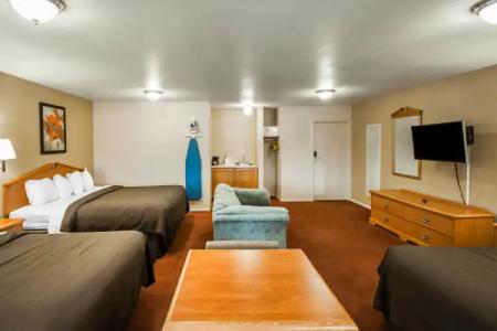 Quality Inn Airport - 5