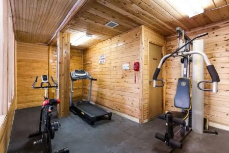 Quality Inn Airport - 13