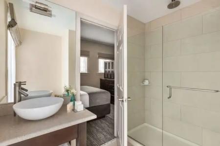 The Glidden House - 115