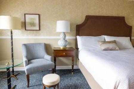 The Glidden House - 100