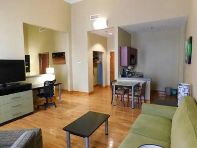 Holiday Inn Express Cleveland Downtown, an IHG - 40