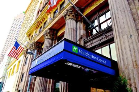 Holiday Inn Express Cleveland Downtown, an IHG