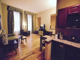 1 Bedroom Suite