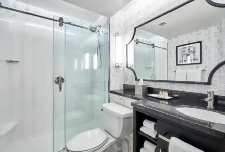 Indigo Cleveland Downtown, an IHG - 12