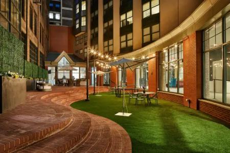 Indigo Cleveland Downtown, an IHG - 8