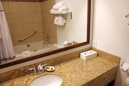 Best Western Plus Rio Grande Inn - 104