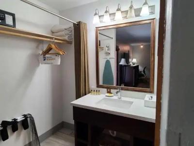 Best Western Plus Rio Grande Inn - 71