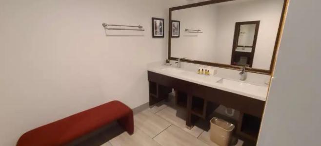 Best Western Plus Rio Grande Inn - 73