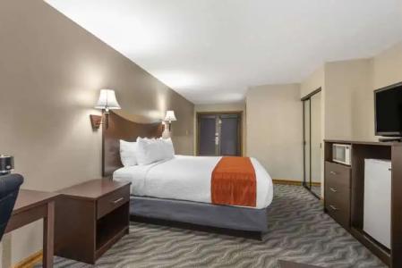 Best Western Plus Rio Grande Inn - 59