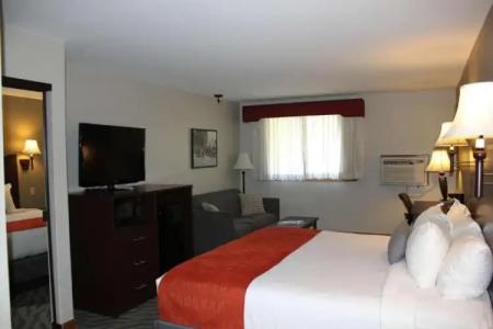 Best Western Plus Rio Grande Inn - 89