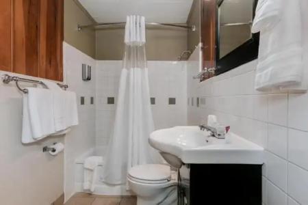 Courtesy Inn Downtown Eugene - 81