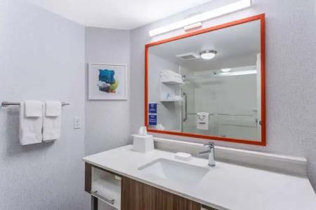 Hampton Inn Sioux Falls - 6