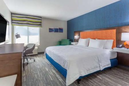 Hampton Inn Sioux Falls - 1