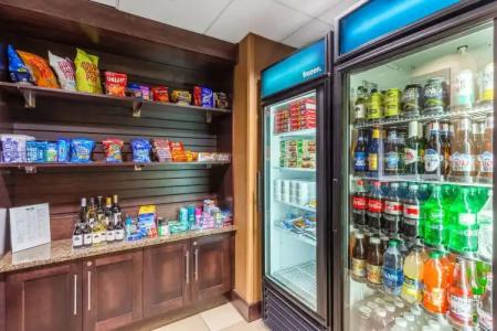 Hampton Inn Sioux Falls - 9