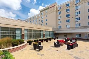 Courtyard Fort Wayne Downtown at Grand Wayne Convention Center, Fort Wayne