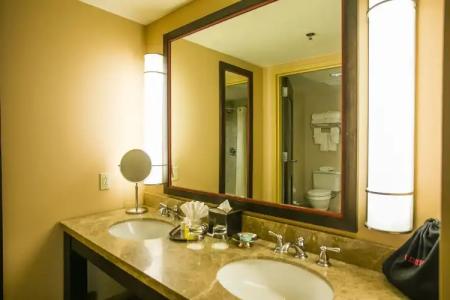 Overton and Conference Center - 9