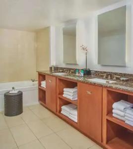 Hyatt Regency Lexington - 23