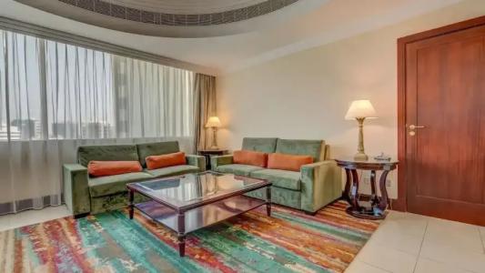 City Seasons Suites - 102