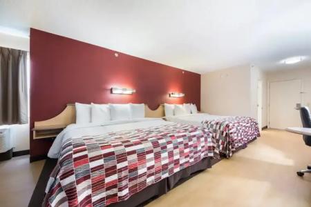 Red Roof Inn Laredo - 41