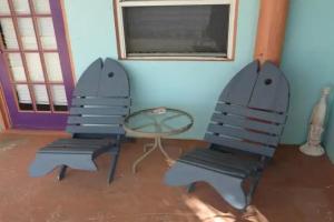 White Sands Inn, Marathon