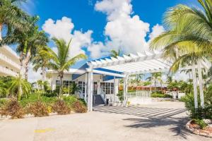 Skipjack Resort Suites & Marina, Marathon