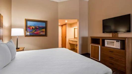 Best Western Plus Saddleback Inn and Conference Center - 13