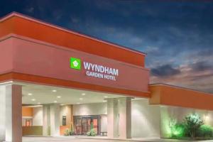 Wyndham Garden Oklahoma City - Near OKC Airport, Restaurants, Zoo & 7 mins to Down Town, Oklahoma