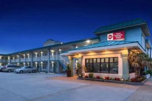 Best Western Plus Holiday Sands Inn & Suites, Norfolk