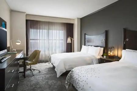 Renaissance Raleigh North Hills - 22