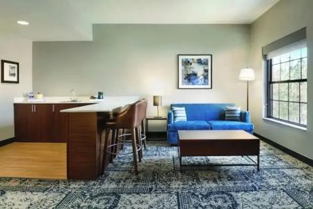 Four Points by Sheraton Raleigh Arena - 29