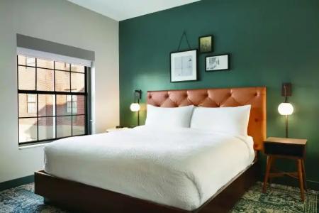 Four Points by Sheraton Raleigh Arena - 4