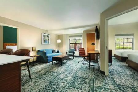 Four Points by Sheraton Raleigh Arena - 30