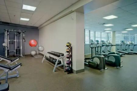 DoubleTree by Hilton South Bend - 23