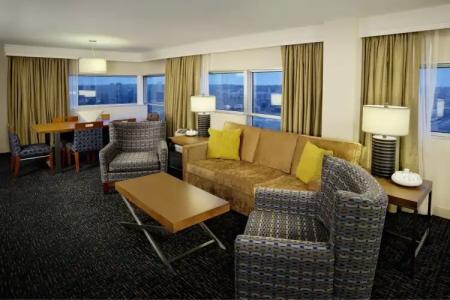 DoubleTree by Hilton South Bend - 7