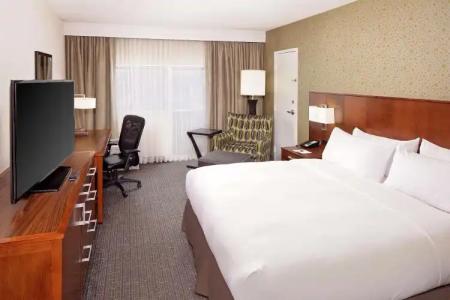 DoubleTree by Hilton South Bend - 47