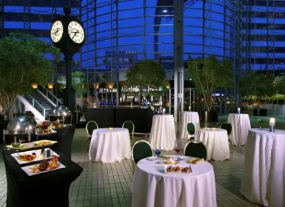 DoubleTree by Hilton South Bend - 29