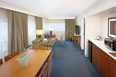 DoubleTree by Hilton South Bend - 69